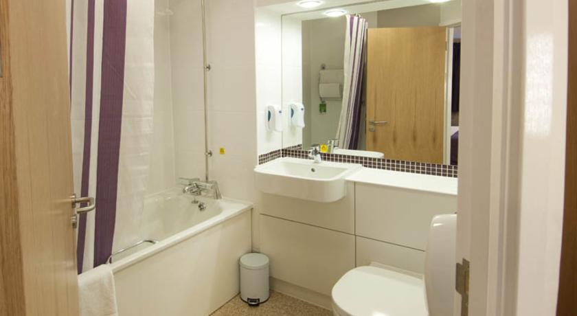 Premier Inn Chester Central - North Rum bild